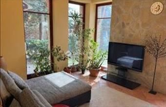 Eladó Budapest III. kerületi családi ház hirdetés (97575334)