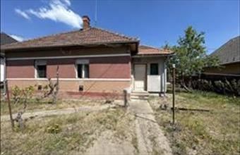 Eladó Szigetszentmiklósi családi ház hirdetés (97845363)