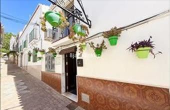 Eladó Spanyolországi sorház hirdetés (76983573)