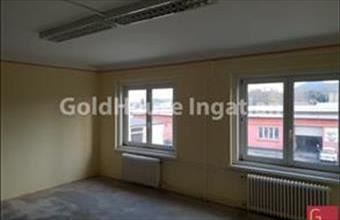 Kiadó Solymári iroda irodaházban hirdetés (33592397)