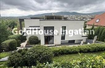 Eladó Budapest III. kerületi családi ház hirdetés (29467294)