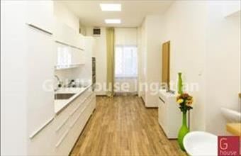 Kiadó Budapest V. kerületi tégla lakás hirdetés (34473797)