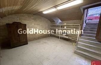 Eladó Budapest VI. kerületi egyéb üzlethelyiség hirdetés (43871983)