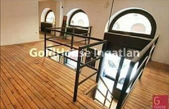 Eladó Budapest VII. kerületi üzlethelyiség utcafronton hirdetés (98799364)