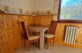 Kiadó Bonyhádi csúsztatott zsalus lakás hirdetés (51933765)