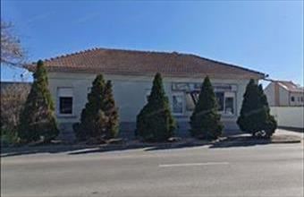 Eladó Jászberényi családi ház hirdetés (72183446)