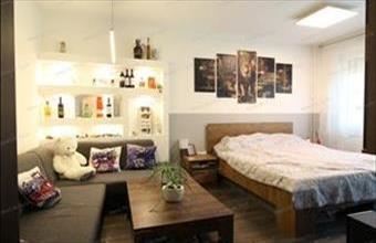 Eladó Győri panel lakás hirdetés (93649566)