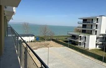 Eladó Siófoki tégla lakás hirdetés (74643759)