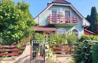 Eladó Szolnoki családi ház hirdetés (94749422)