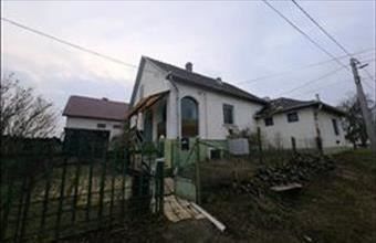 Eladó Sajószentpéteri családi ház hirdetés (66759429)