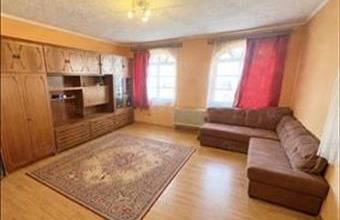 Eladó Újszászi családi ház hirdetés (69477493)