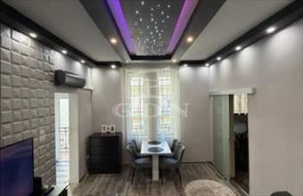 Eladó Budapest VII. kerületi tégla lakás hirdetés (97138373)