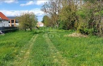 Eladó Balatonkeresztúri lakóövezeti telek hirdetés (24644833)