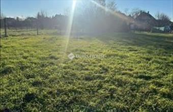 Eladó Siófoki lakóövezeti telek hirdetés (97256435)