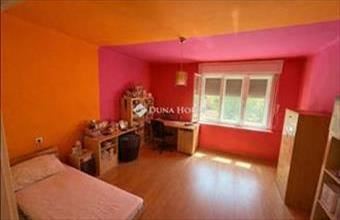 Eladó Pilisi családi ház hirdetés (97642284)