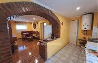 Eladó Királyhegyesi családi ház hirdetés (46452244)