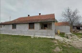 Eladó Orosházai családi ház hirdetés (43746187)