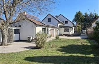 Eladó Velencei családi ház hirdetés (42794456)