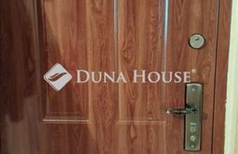 Eladó Székesfehérvári panel lakás hirdetés (32967346)