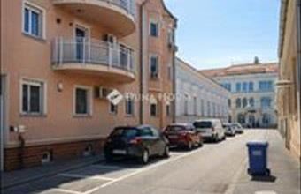 Eladó Debreceni tégla lakás hirdetés (33823357)