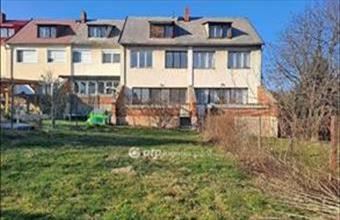 Eladó Zirci sorház hirdetés (22399967)