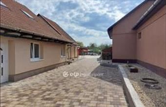 Eladó Hatvani egyéb lakás hirdetés (96423432)