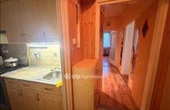 Eladó Budapest XVI. kerületi csúsztatott zsalus lakás hirdetés (77741577)