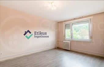 Kiadó Miskolci panel lakás hirdetés (43242946)