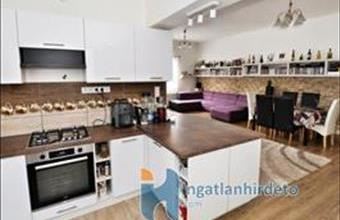 Eladó Budapesti családi ház hirdetés (24794854)