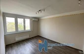 Eladó Gyöngyösi tégla lakás hirdetés (46714229)