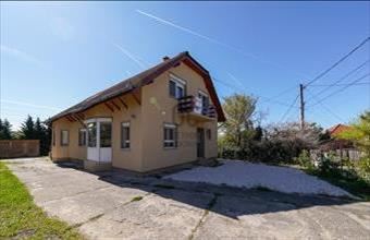 Eladó Mogyoródi ikerház hirdetés (45425923)