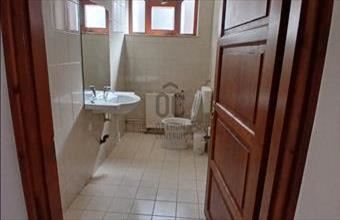 Kiadó Debreceni iroda irodaházban hirdetés (35373343)