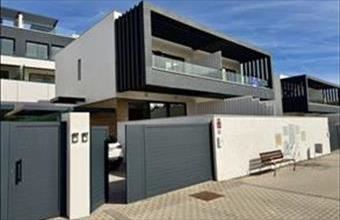 Eladó Spanyolországi ikerház hirdetés (46749754)