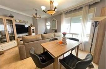 Eladó Spanyolországi tégla lakás hirdetés (73443673)