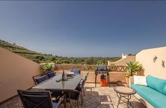 Eladó Spanyolországi tégla lakás hirdetés (47235358)