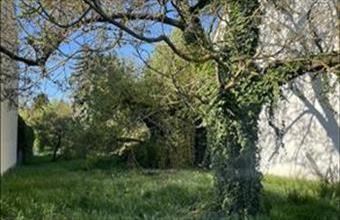 Eladó Győri lakóövezeti telek hirdetés (44472498)