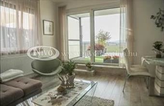 Eladó Veszprémi tégla lakás hirdetés (54334361)