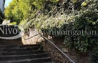 Eladó Veszprémi családi ház hirdetés (28339949)