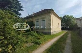 Eladó Veszprémi ikerház hirdetés (29897984)