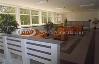 Eladó Veszprémi iroda irodaházban hirdetés (86643678)