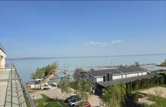 Eladó Siófoki tégla lakás hirdetés (74789852)