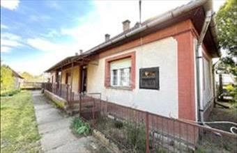 Eladó Újfehértói családi ház hirdetés (79748443)