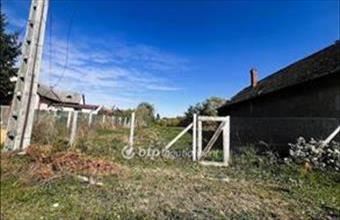 Eladó Dunavecsei lakóövezeti telek hirdetés (86864379)