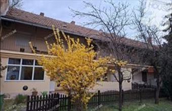 Eladó Kiskunfélegyházai tégla lakás hirdetés (83778568)