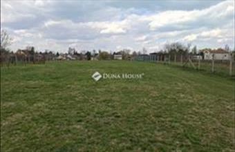 Eladó Zamárdi lakóövezeti telek hirdetés (97932943)