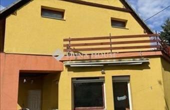 Eladó Pécsi családi ház hirdetés (26596877)