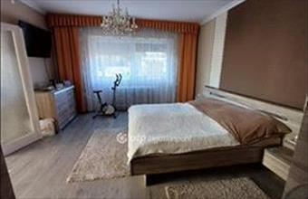 Eladó Csávolyi családi ház hirdetés (85793341)