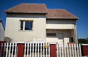 Eladó Baktalórántházai családi ház hirdetés (19735984)