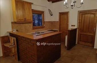 Eladó Solymári tégla lakás hirdetés (88443429)