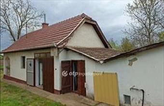 Eladó Hajdúböszörményi hétvégi ház hirdetés (37676579)